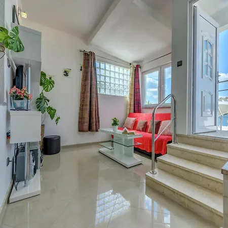 In Arbanija With Sea Views, Cleaning Included Trogir