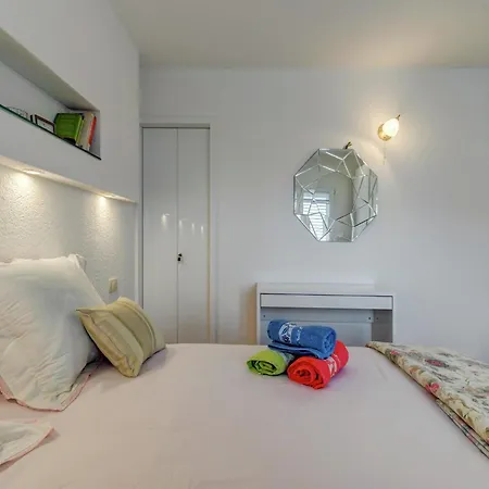 In Arbanija With Sea Views, Cleaning Included * Trogir